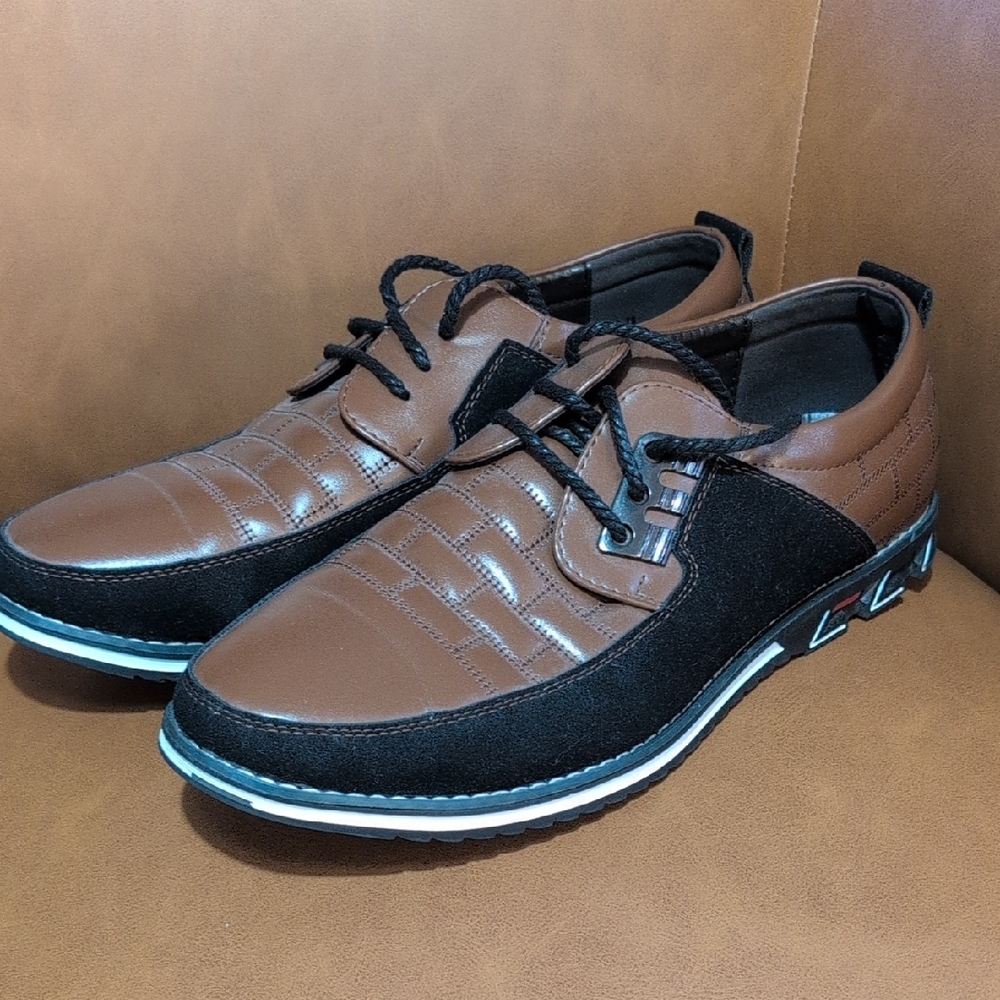 Brown and Black Men's Casual Dress Shoes Size 10.5
